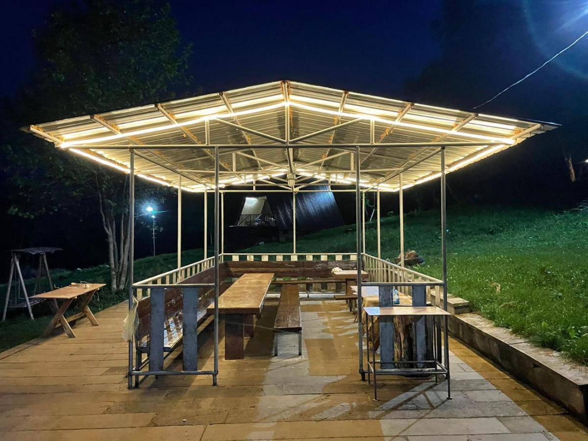 Glamping Wolf Mount Villa Margahovit ห้อง รูปภาพ