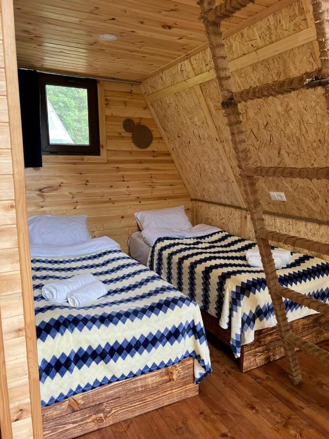 Glamping Wolf Mount Villa Margahovit ภายนอก รูปภาพ